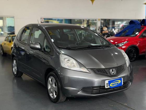 HONDA FIT 1.4 LX 16V FLEX 4P AUTOMÁTICO HONDA FIT 1.4 LX 16V FLEX 4P AUTOMÁTICO